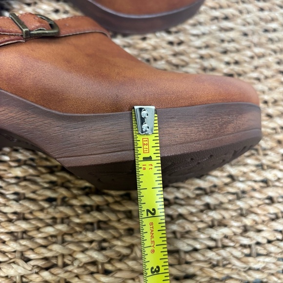 BØC Liv Clog Heel Brown Buckle Platform Chunky Size 7.5 - Picture 10 of 11